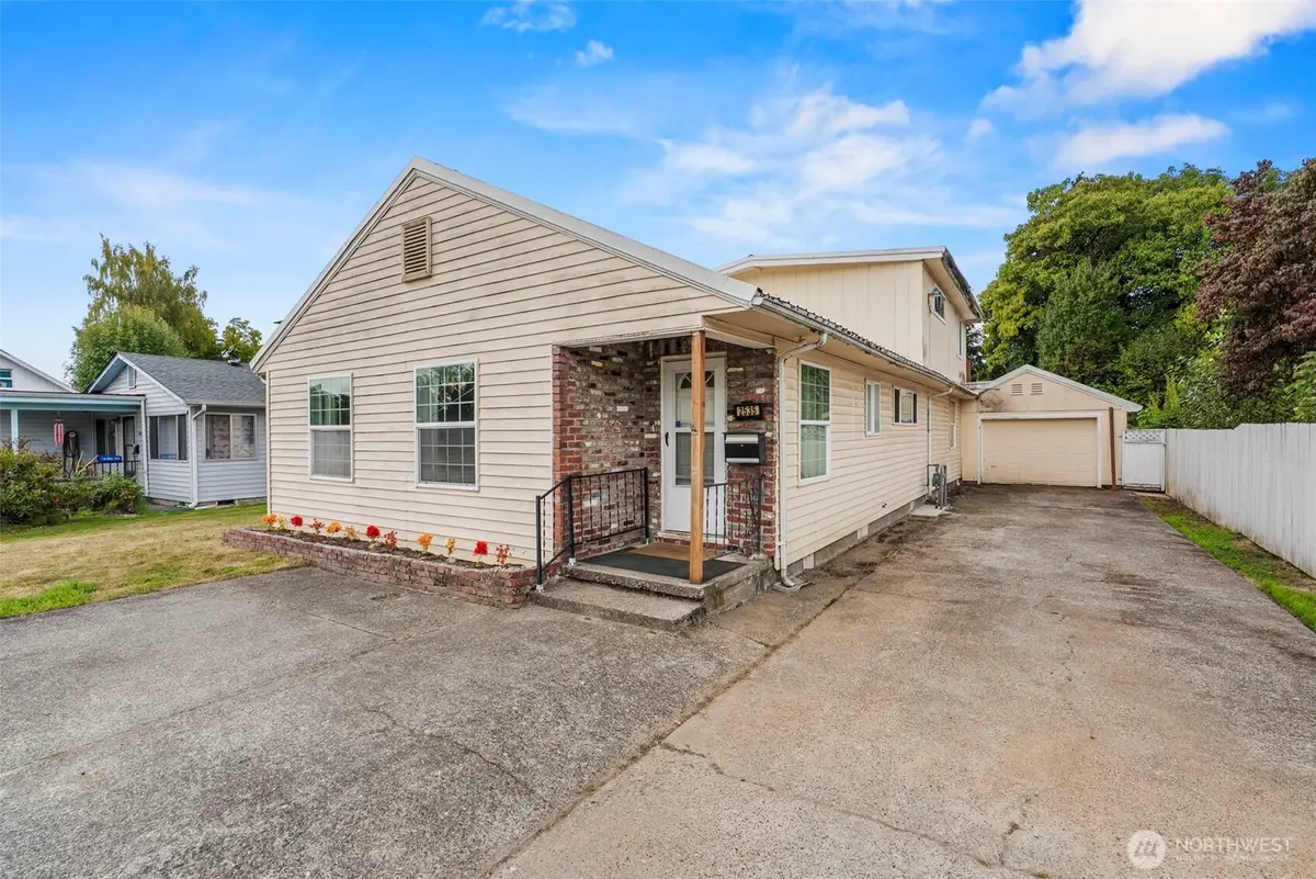 2535 30th Avenue, Longview, WA 98632 - #1