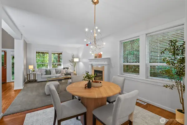 10220 NE Yaquina Avenue, Bainbridge Island, WA 98110