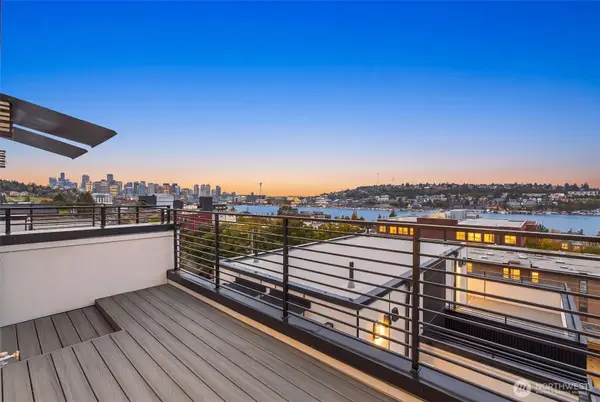 2328 Franklin Avenue E #G, Seattle, WA 98102