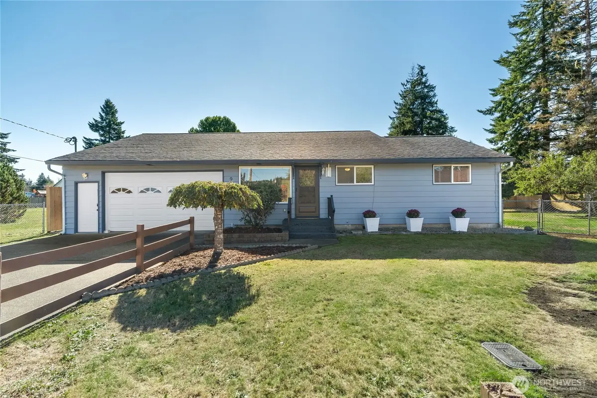 902 Waverly Court, Aberdeen, WA 98520 - #1