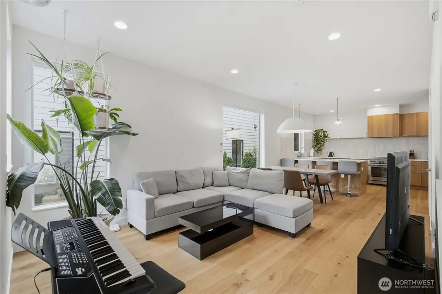 514 NE 102nd Street #B, Seattle, WA 98125 - #3