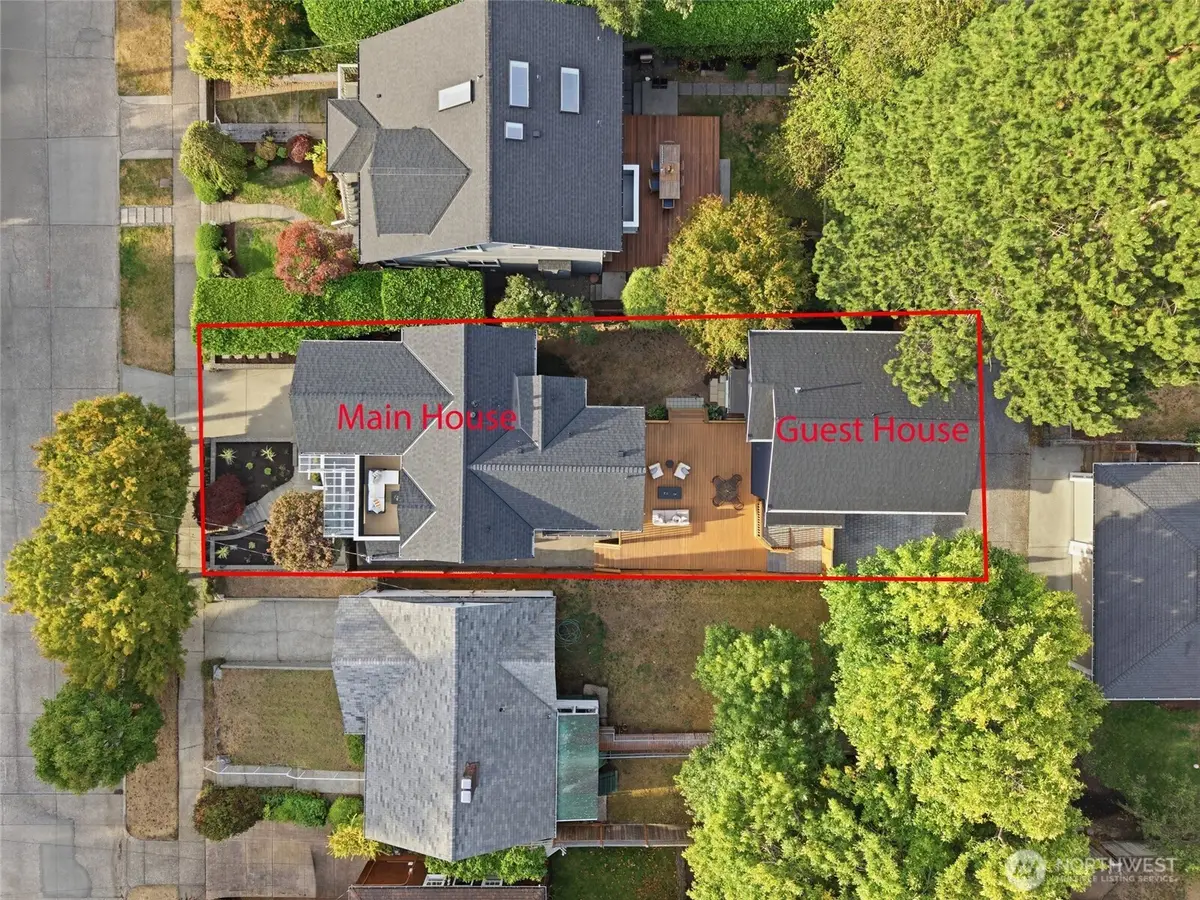 2536 31st Avenue W, Seattle, WA 98199 - #1