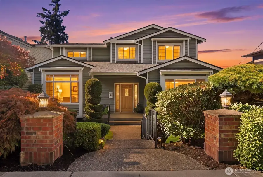 305 8th Avenue W, Kirkland, WA 98033 - #2