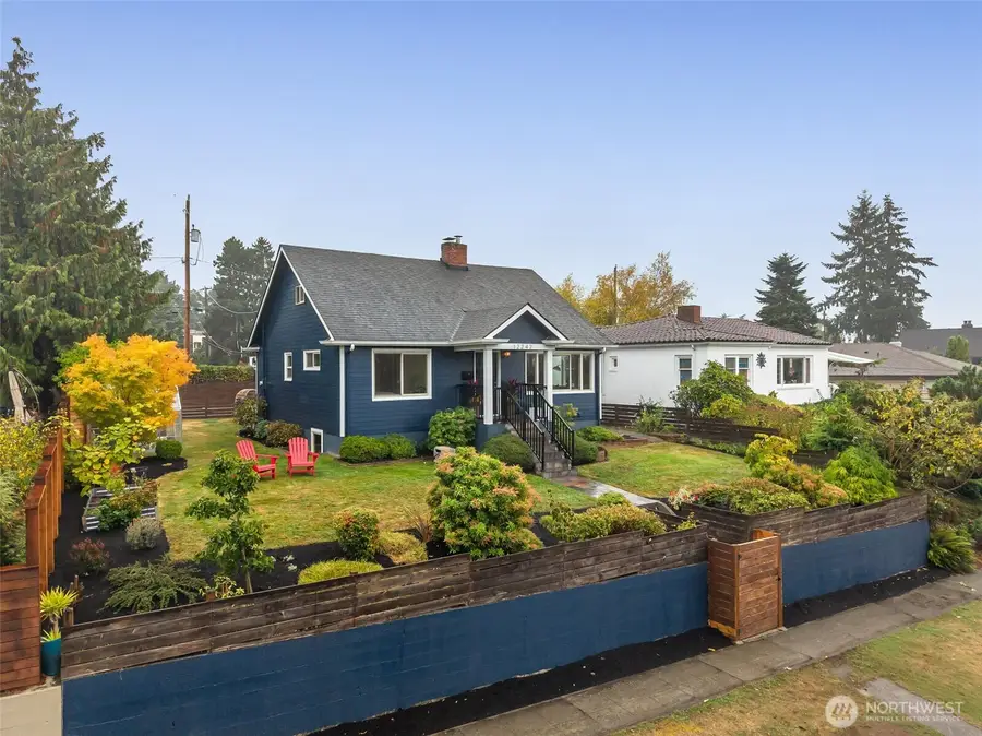 12242 Palatine Avenue N, Seattle, WA 98133 - #3