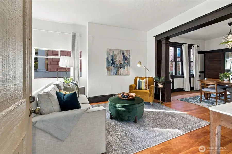 1827 4th Avenue W, Seattle, WA 98119 - #2