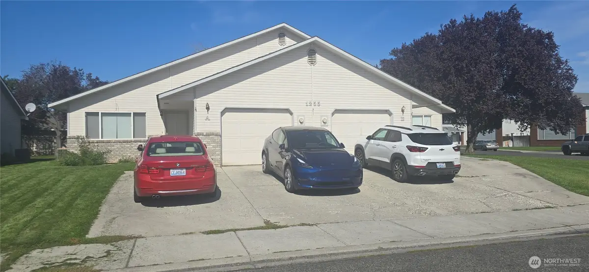 1255 Westbrook Loop, Yakima, WA 98908 - #1