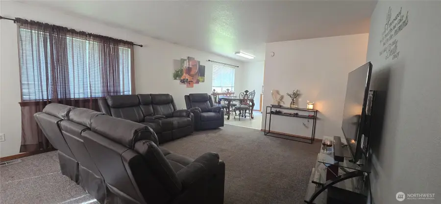 1255 Westbrook Loop, Yakima, WA 98908 - #3