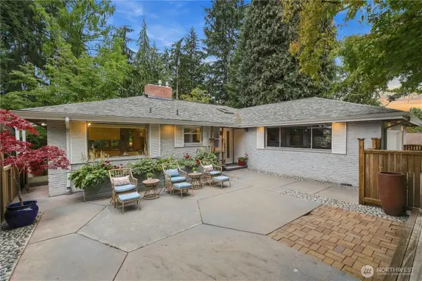 8515 27th Avenue Ne, Seattle, WA 98115