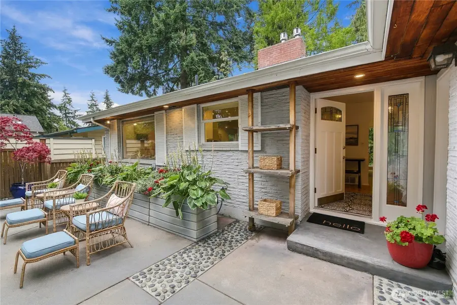 8515 27th Avenue Ne, Seattle, WA 98115 - #2