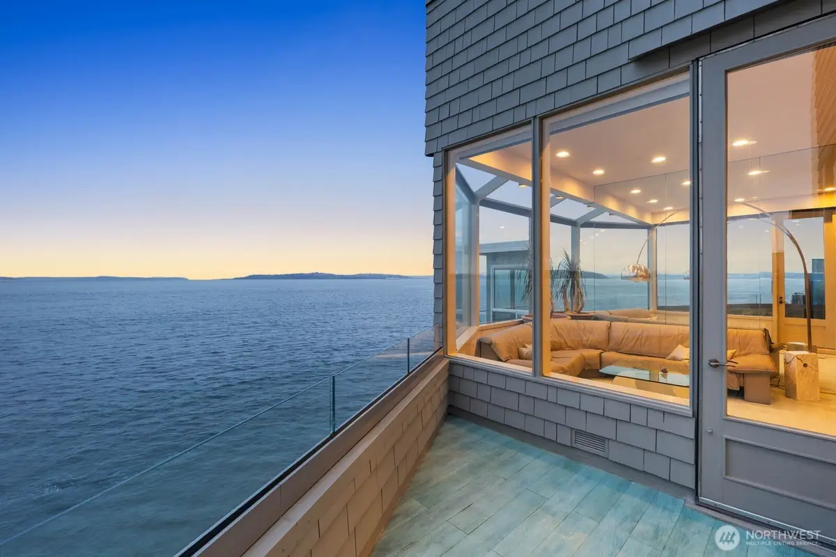 3089 Alki Avenue Sw #2, Seattle, WA 98116 - #1