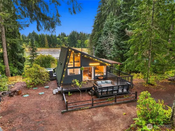 1500 E Timberlake East Drive, Shelton, WA 98584