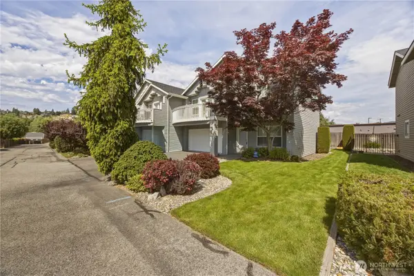 222 Parkway Drive, Manson, WA 98831