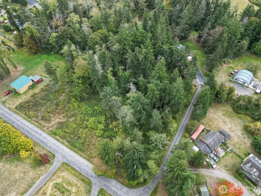 560 Jeffrey Lane, Oak Harbor, WA 98277 - #3