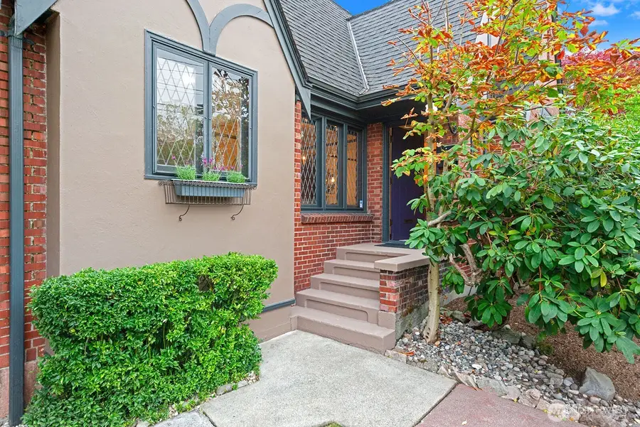 825 NW 57th Street, Seattle, WA 98107 - #3