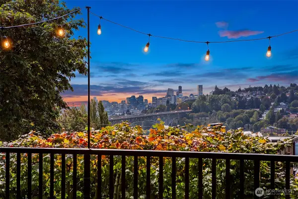 3951 Evanston Avenue N, Seattle, WA 98103