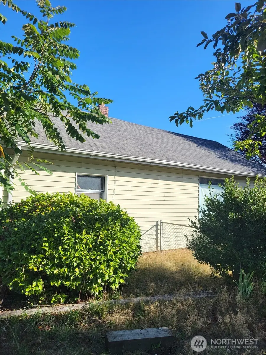 6814 S Lawrence Street, Tacoma, WA 98409 - #3