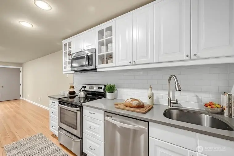 2939 76th Avenue Se #41B, Mercer Island, WA 98040 - #3