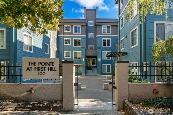 300 10th Avenue #B409, Seattle, WA 98122