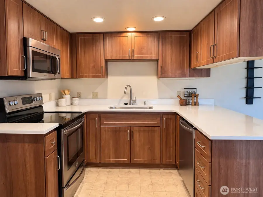 3935 226th Place Se #313, Issaquah, WA 98029 - #2