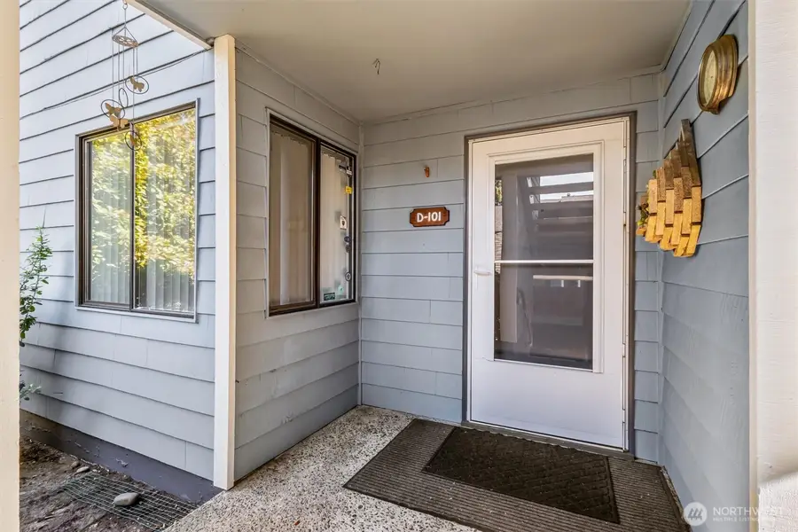 2644 S 226th Street #D101, Des Moines, WA 98198 - #3