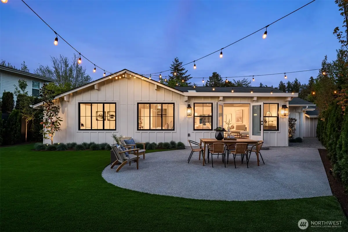 2829 92nd Avenue Ne, Clyde Hill, WA 98004 - #1