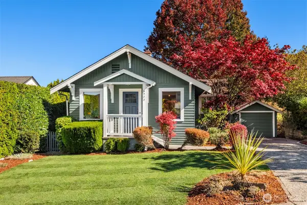 6522 36th Avenue Sw, Seattle, WA 98126