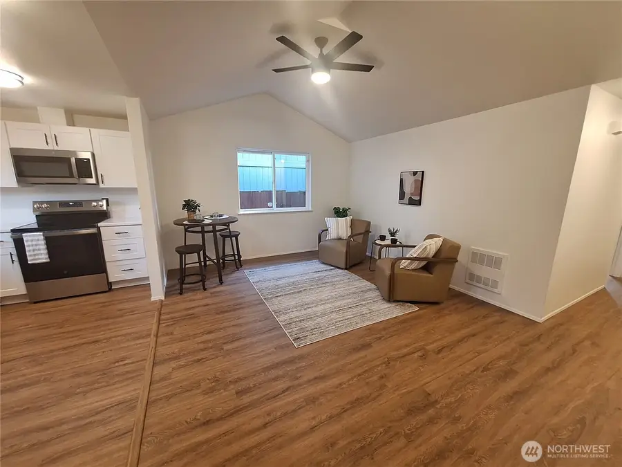762 Westpoint Court #31, Burlington, WA 98233 - #3
