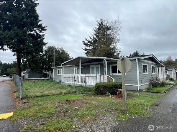 7526 157th Street E #55, Puyallup, WA 98375