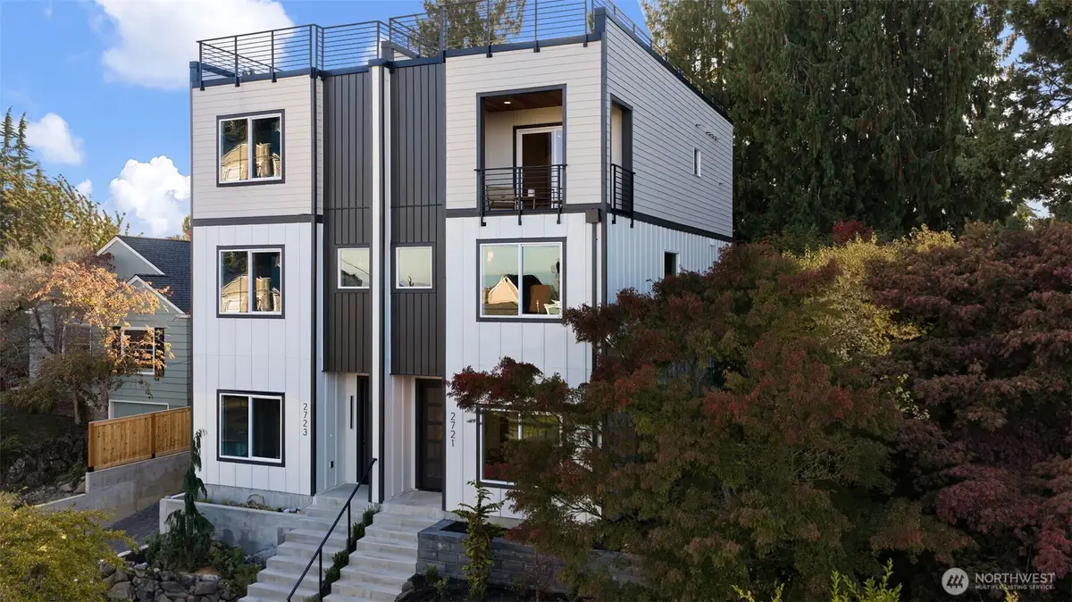 2721 Belvidere Avenue Sw, Seattle, WA 98126 - #1