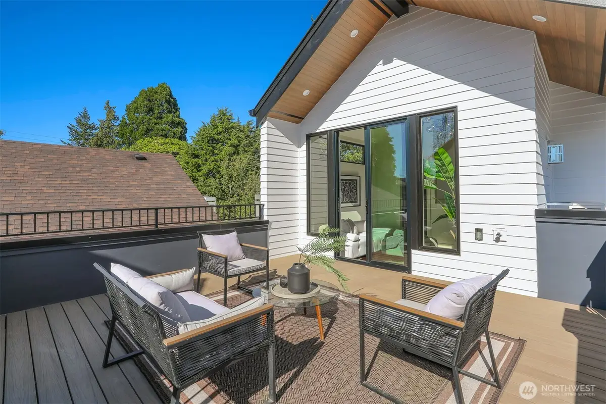 8750 13th Avenue Nw #C, Seattle, WA 98117 - #1