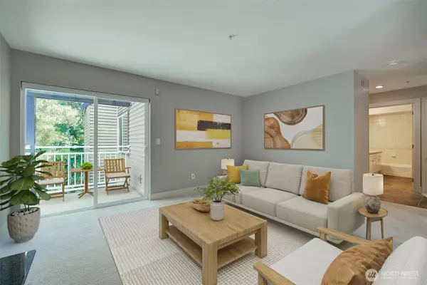 215 20th Avenue E #307, Seattle, WA 98112