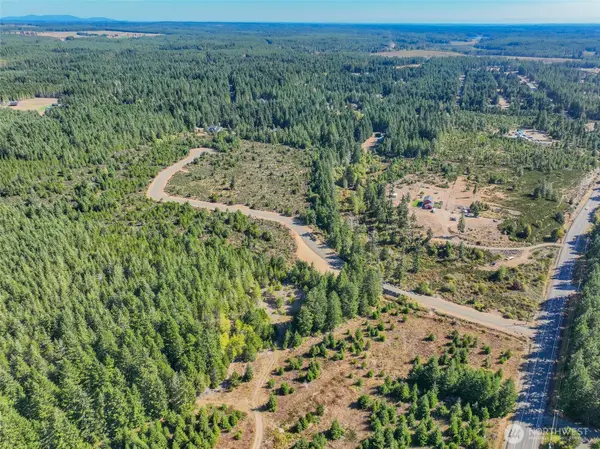 3 Robins Way #3, Shelton, WA 98584
