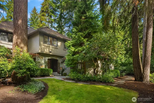 11726 NE 41st Street, Kirkland, WA 98033