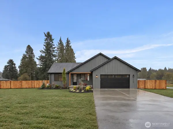 27020 35th Avenue Ne #A, Arlington, WA 98223