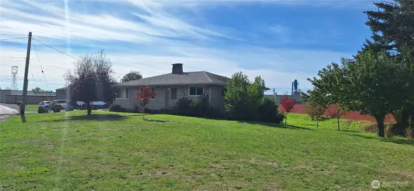 2568 Jackson Highway, Chehalis, WA 98532