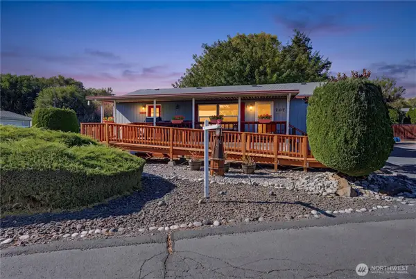 2285 Basin Street Sw #207, Ephrata, WA 98823