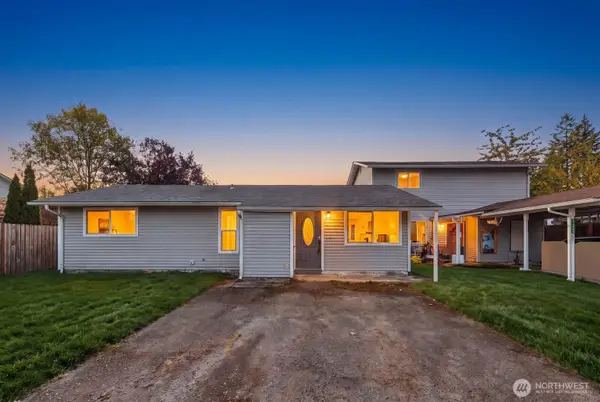 11807 SE 319th Place, Auburn, WA 98092