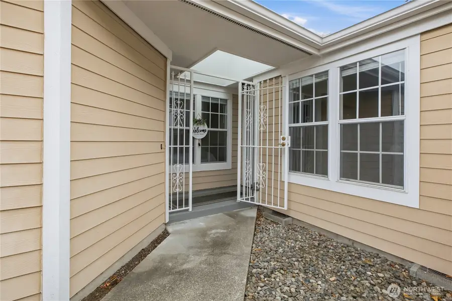 2536 N Narrows Drive #2, Tacoma, WA 98406 - #2