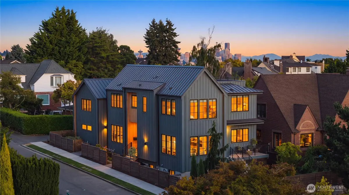 4021 W Raye Street, Seattle, WA 98199 - #1