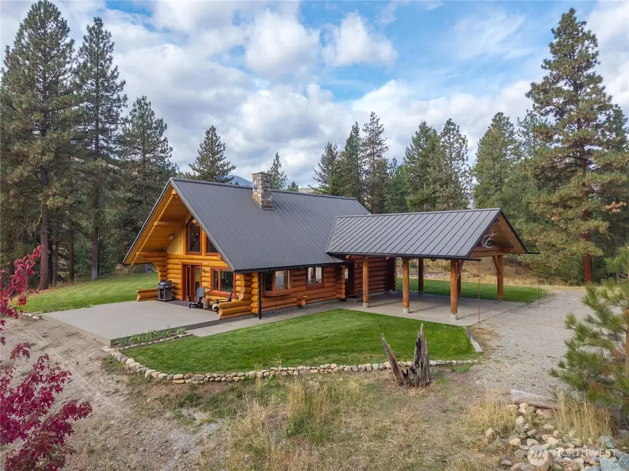 60 Lobos Run Road, Winthrop, WA 98862 - #2