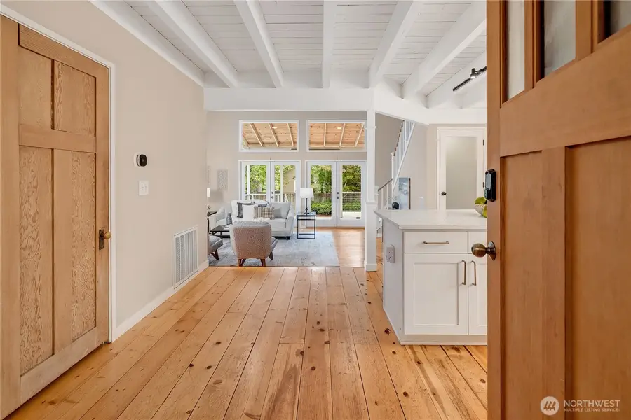 809 7th Street S, Kirkland, WA 98033 - #3