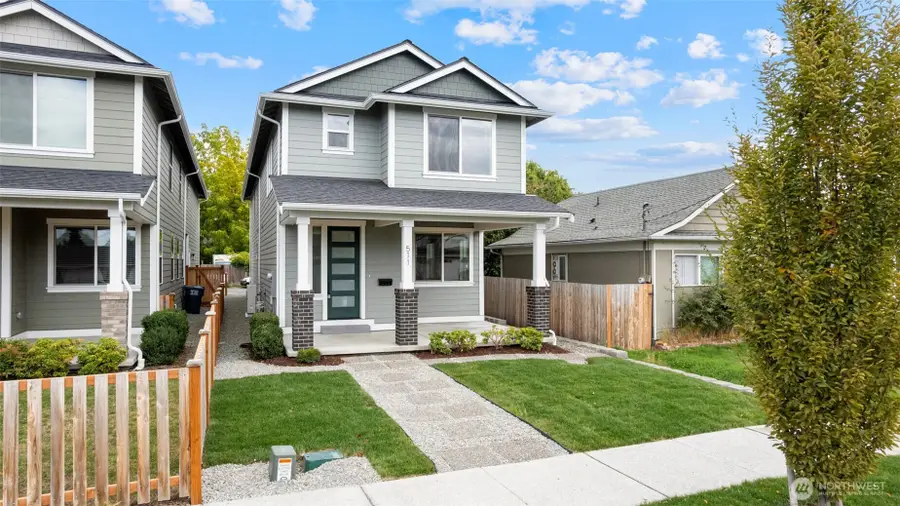 511 15th Street Se, Puyallup, WA 98372 - #3
