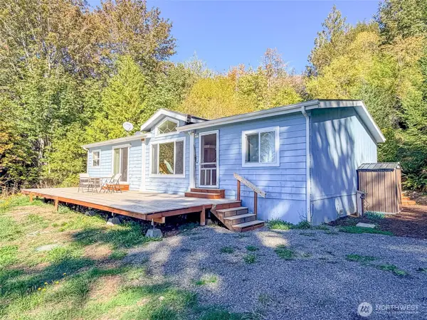 890 No Name Road, Port Ludlow, WA 98365
