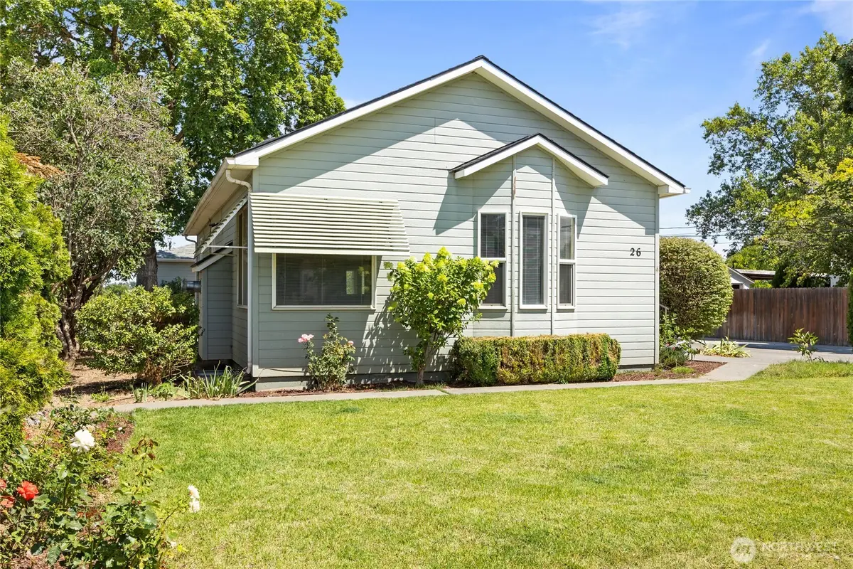 26 SW 13th, College Place, WA 99324 - #1