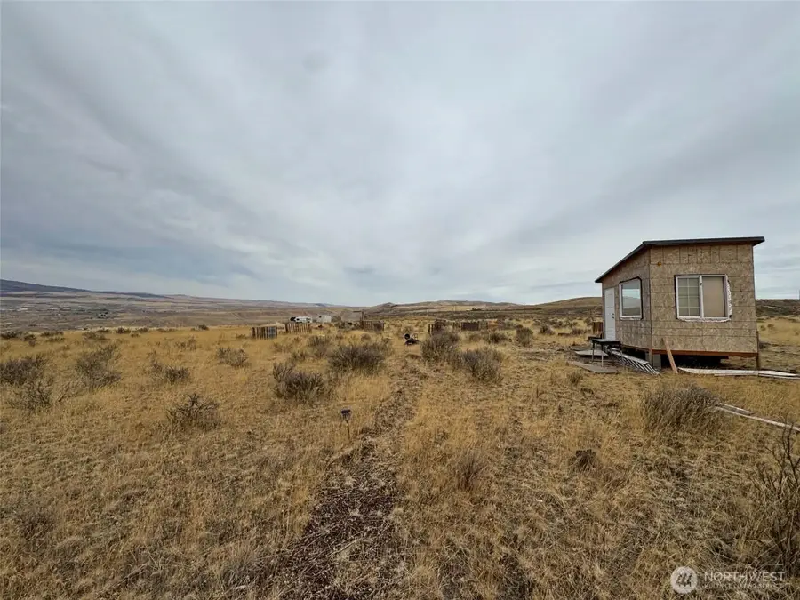0 Buds Place, Yakima, WA 98901 - #3