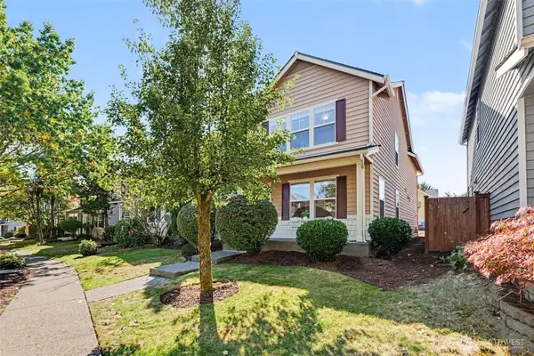 9941 228th Terrace Ne, Redmond, WA 98053