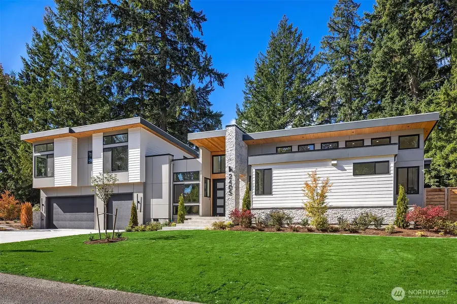 2405 162nd Avenue Ne, Bellevue, WA 98008 - #2