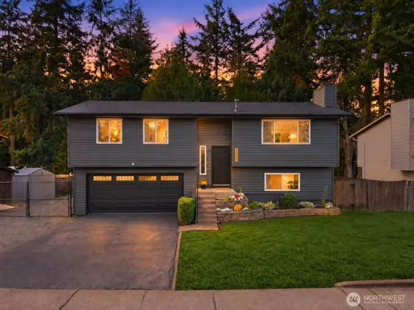 4002 SW 333rd Street, Federal Way, WA 98023