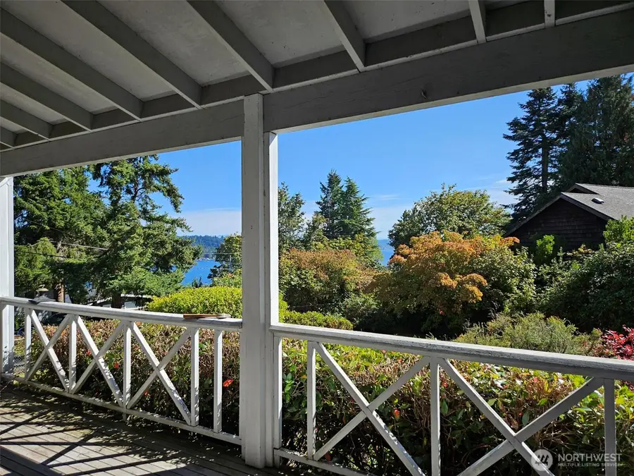 11711 Exeter Avenue Ne, Seattle, WA 98125 - #2