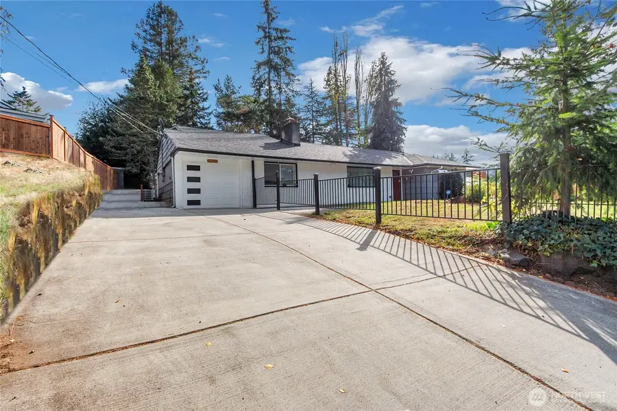 Address Withheld By Seller, Des Moines, WA 98148 - #2